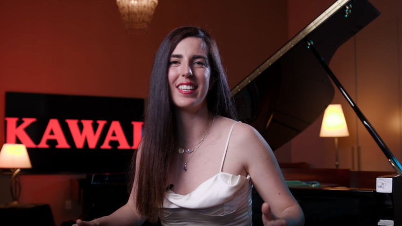 Kawai Pianos Feat. Artist Ayse Deniz